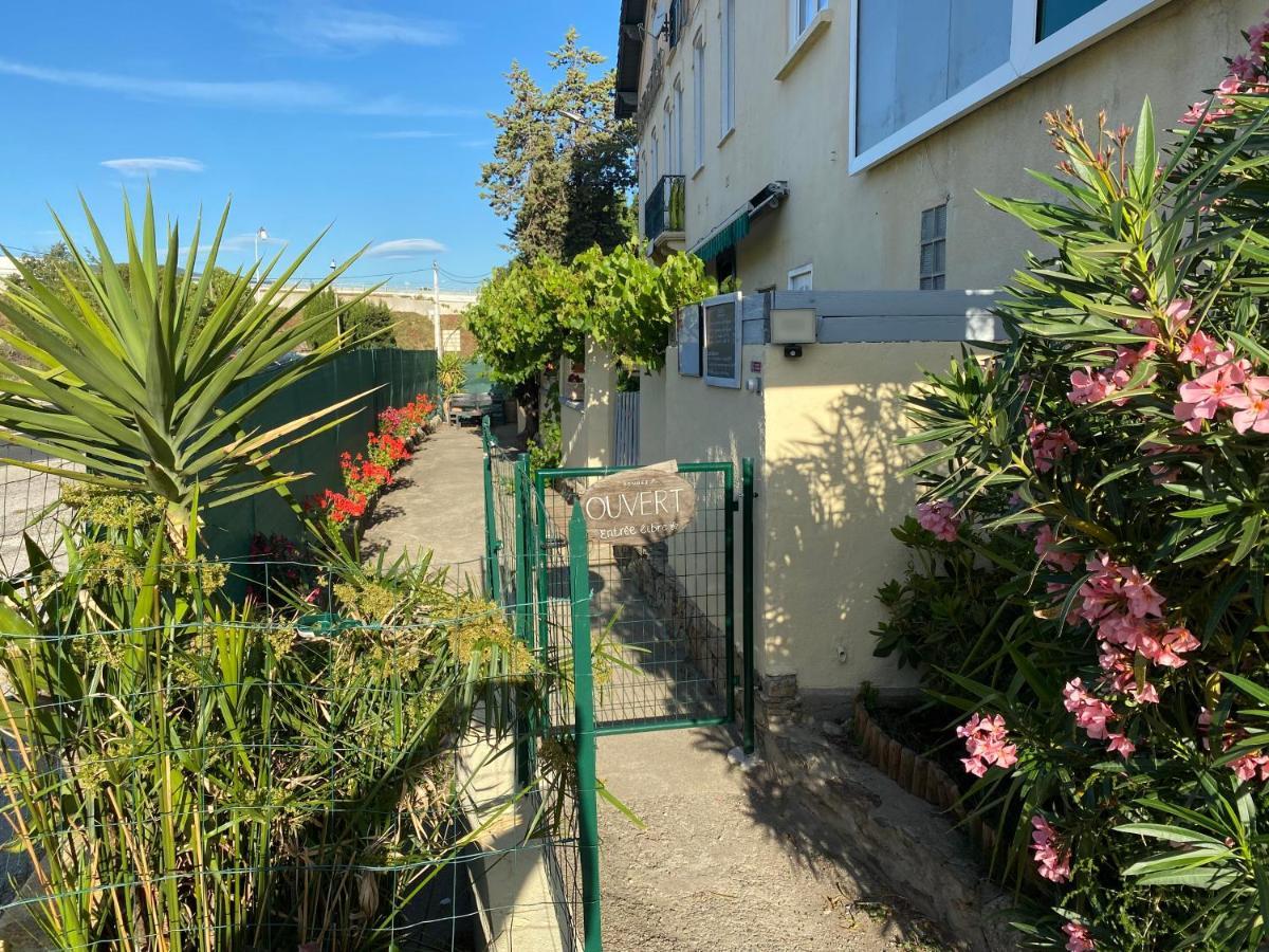 Auberge du Chêne Maureillas Exterior foto